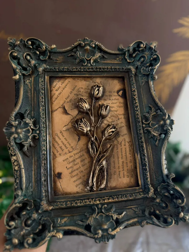 Vintage Botanical Frame